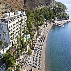 Quadas Hotel +12
